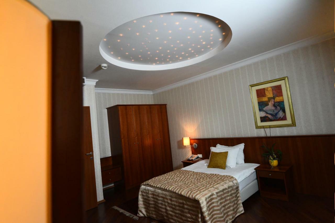 Hotel Karpos سكوبجي المظهر الخارجي الصورة